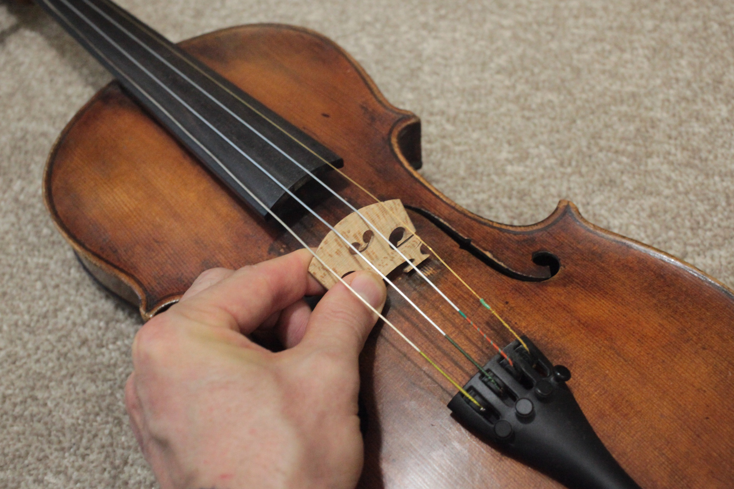 Tips for violinists how to fix simple issues with your violin